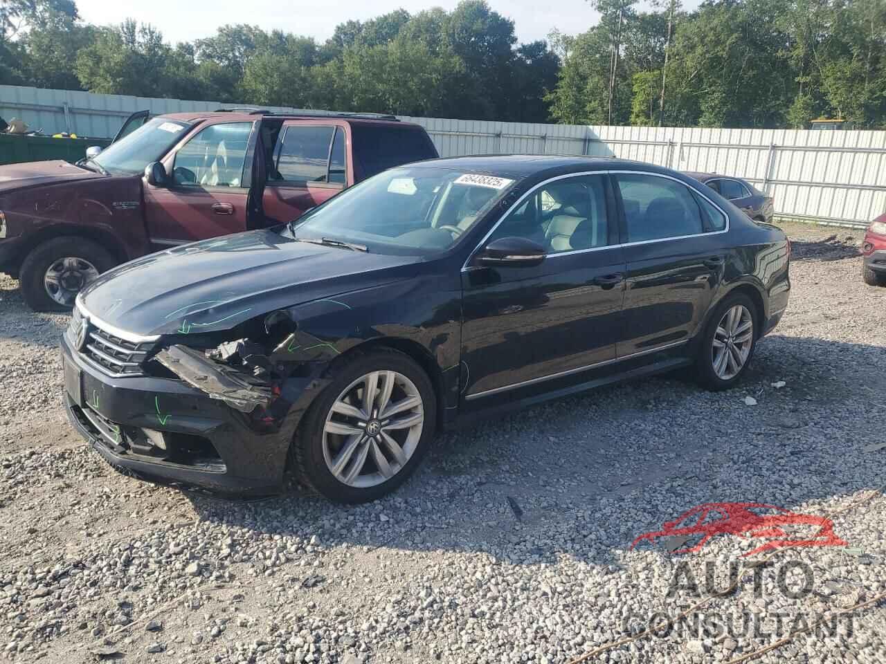 VOLKSWAGEN PASSAT 2017 - 1VWGT7A32HC073840