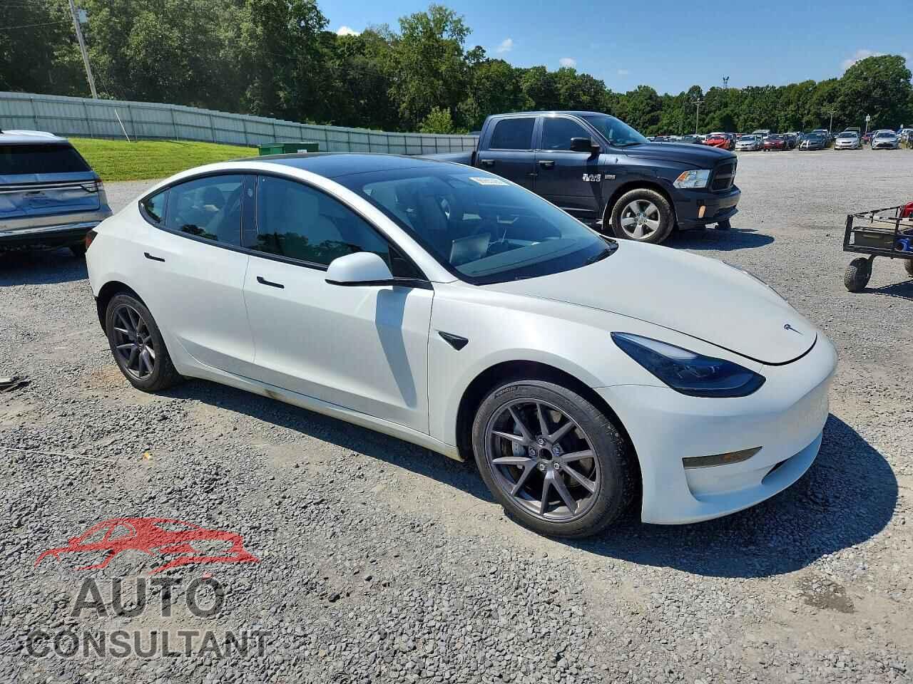 TESLA MODEL 3 2023 - 5YJ3E1EA1PF670075
