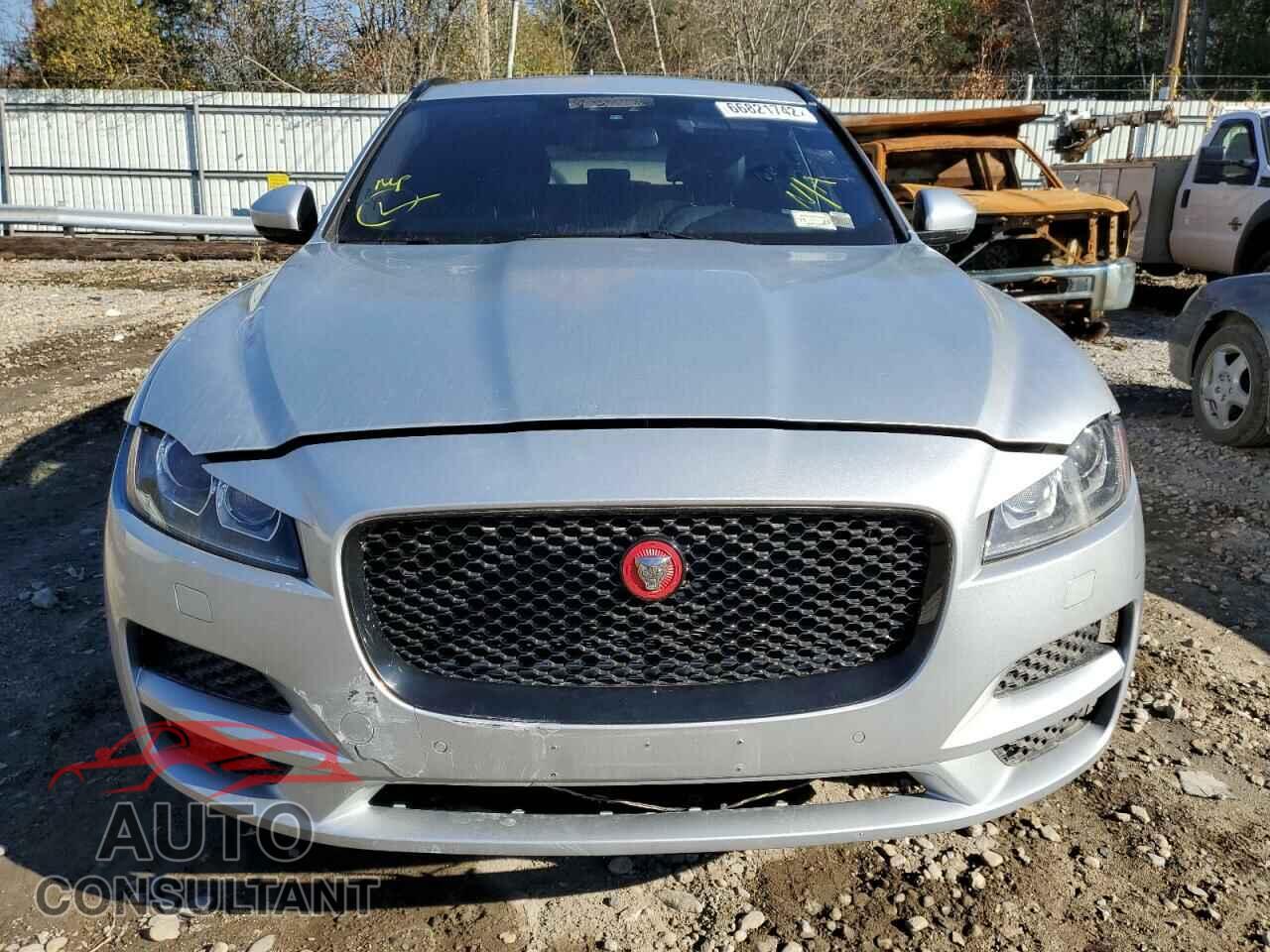 JAGUAR F-PACE 2017 - SADCJ2BV4HA075776