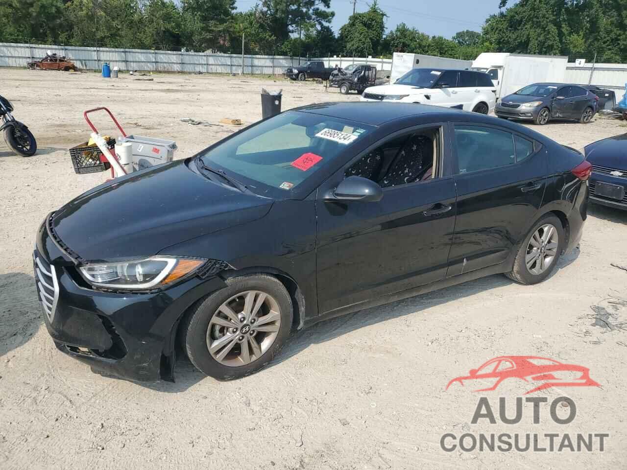 HYUNDAI ELANTRA 2018 - KMHD84LF1JU512194