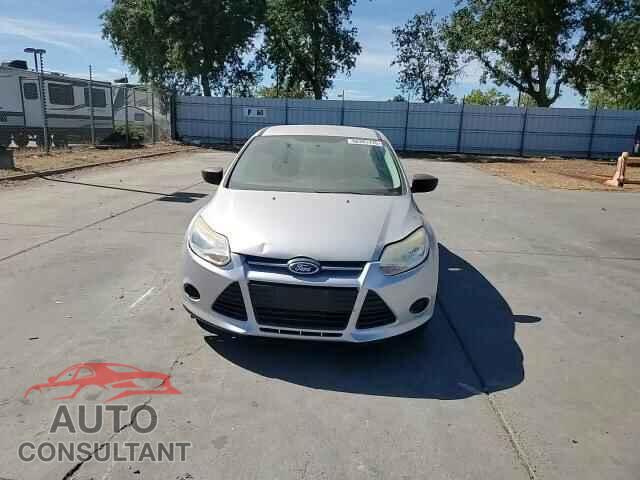 FORD FOCUS 2013 - 1FADP3E27DL201297