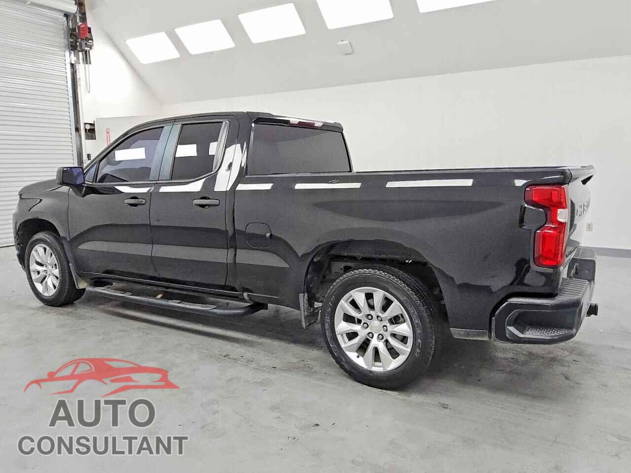 CHEVROLET SILVERADO 2019 - 1GCRWBEH7KZ215597
