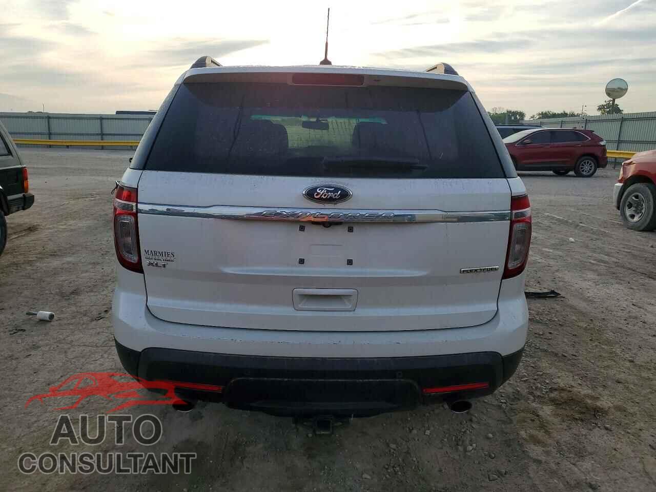 FORD EXPLORER 2015 - 1FM5K7D8XFGB39329