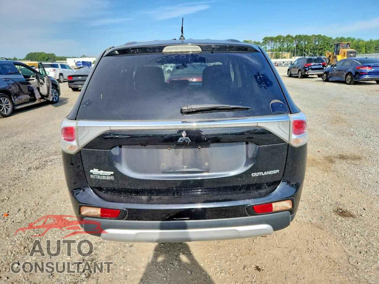 MITSUBISHI OUTLANDER 2015 - JA4AZ3A33FZ012548