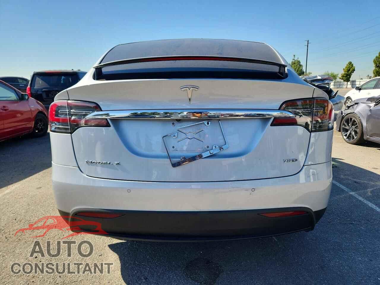 TESLA MODEL X 2017 - 5YJXCBE23HF058046