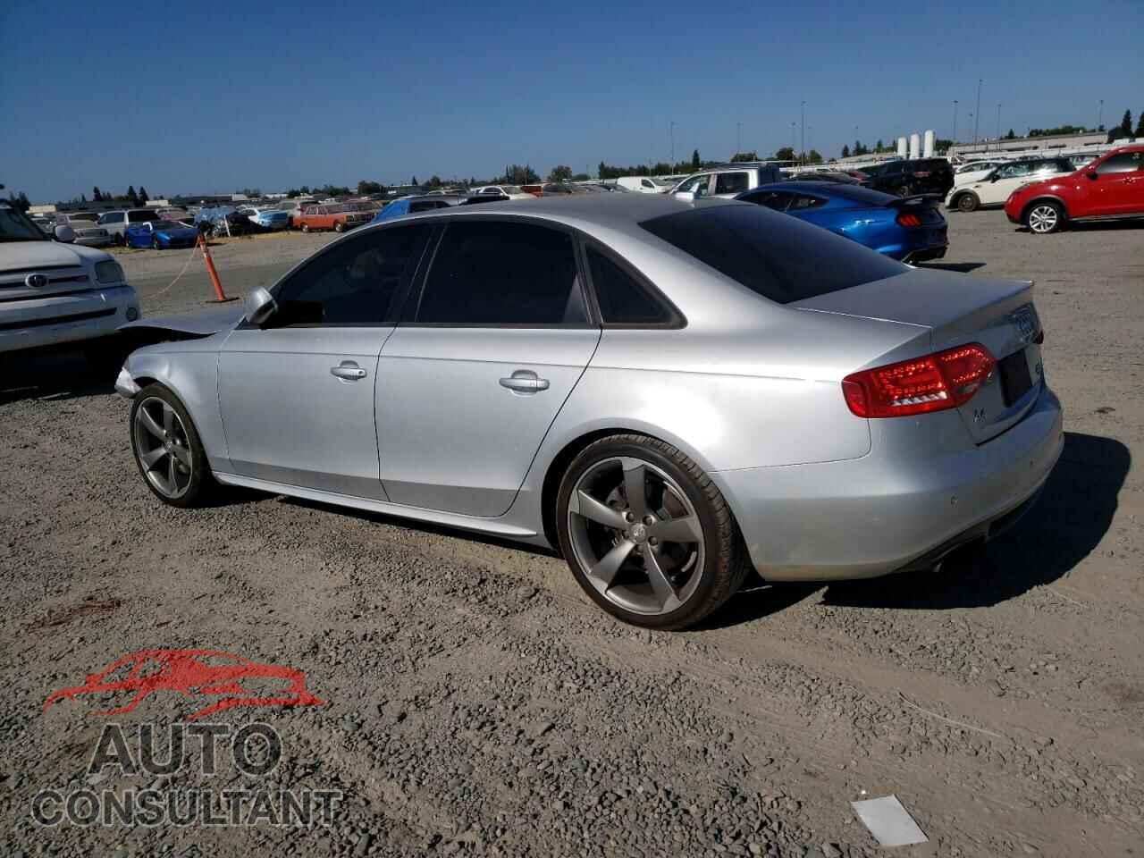 AUDI A4 2012 - WAUKFAFLXCN011719