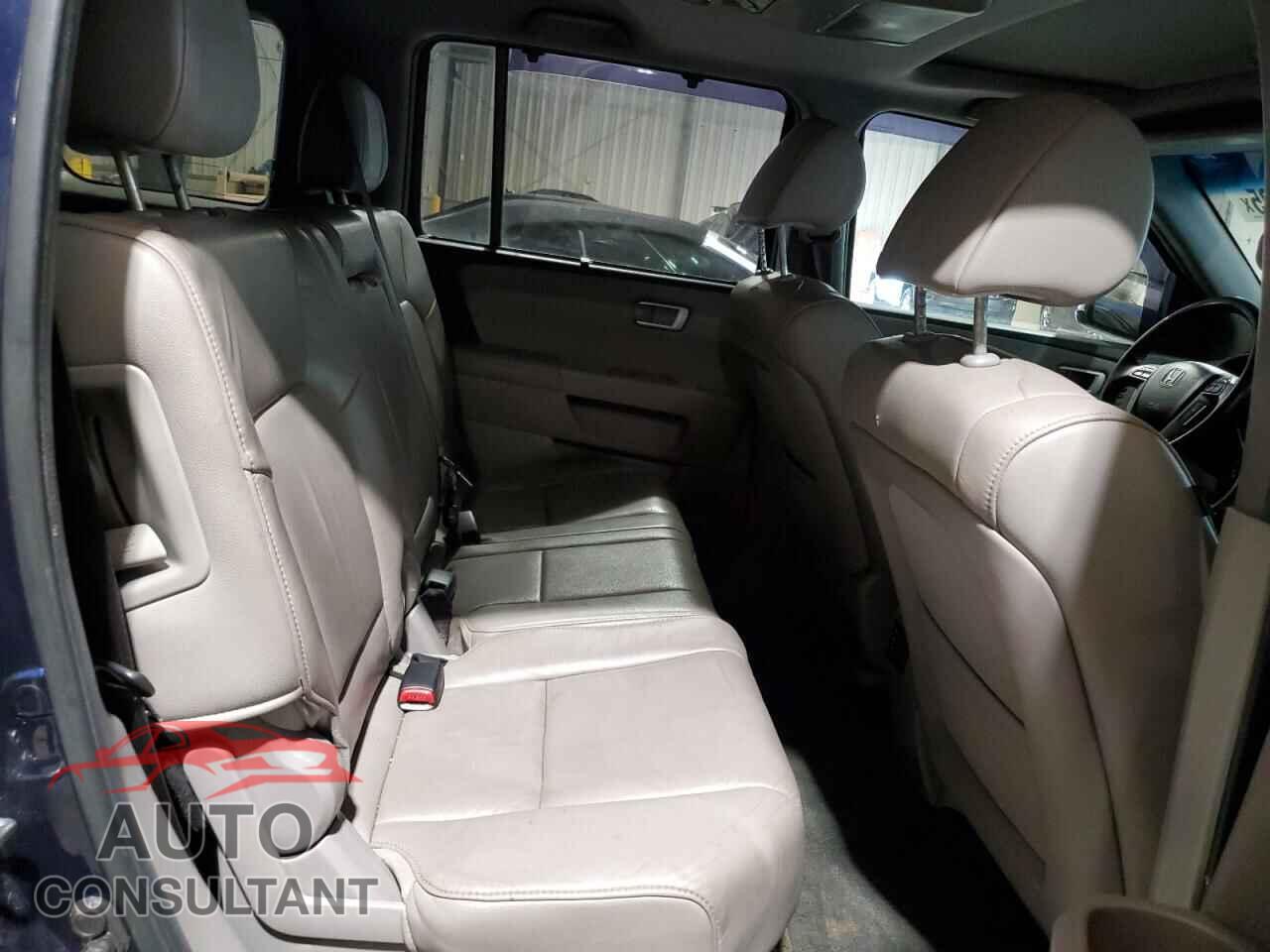 HONDA PILOT 2013 - 5FNYF4H92DB040292