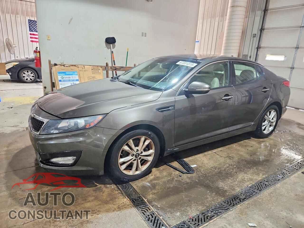 KIA OPTIMA 2011 - KNAGN4A73B5158953