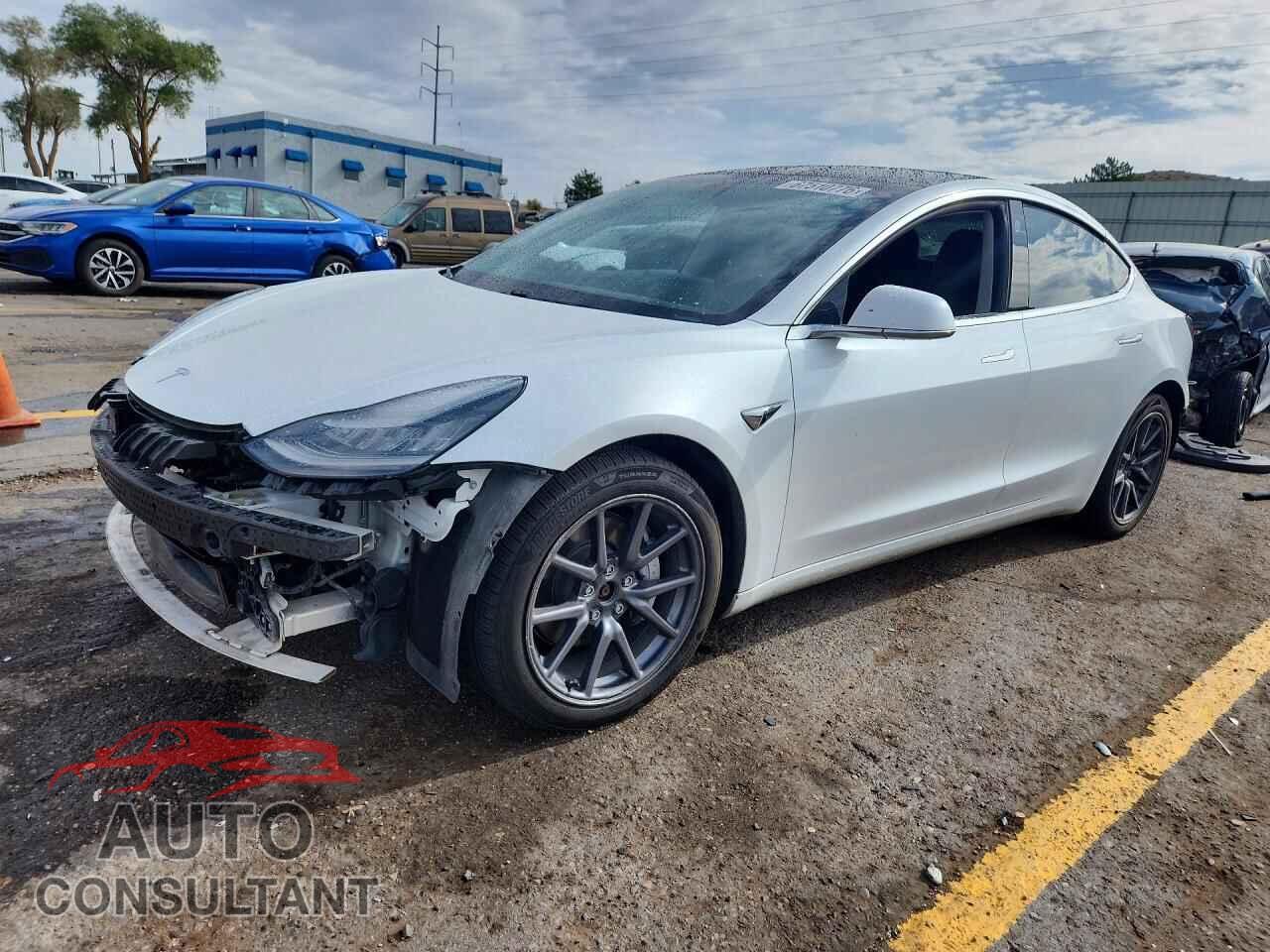 TESLA MODEL 3 2020 - 5YJ3E1EB0LF665100