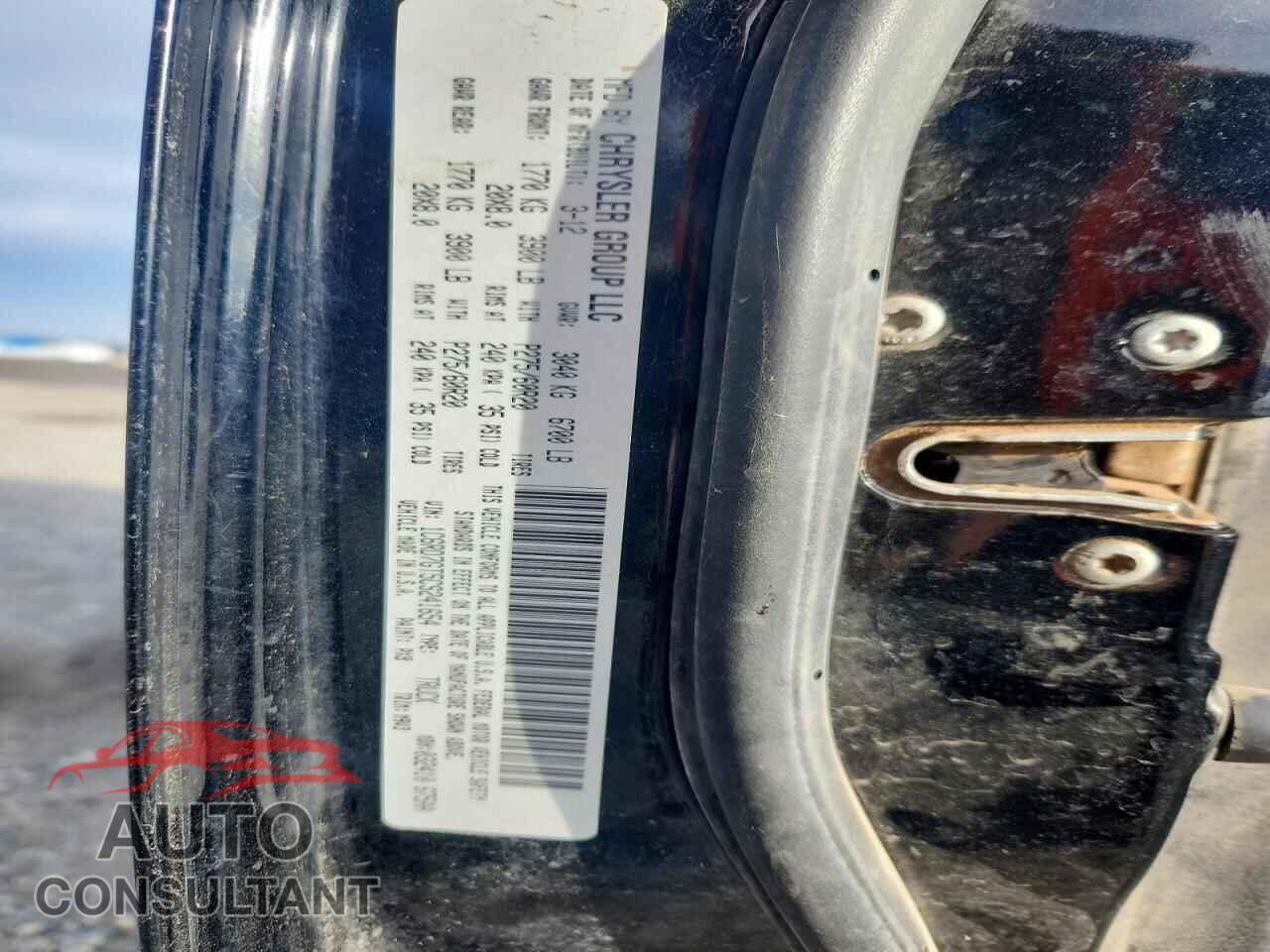DODGE RAM 1500 2012 - 1C6RD7GT5CS241654
