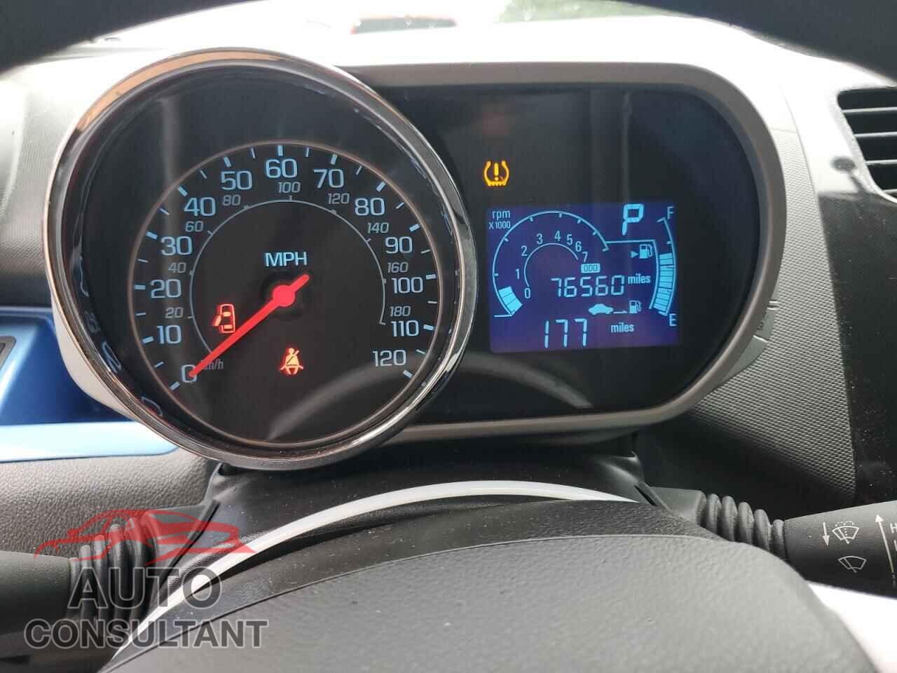 CHEVROLET SPARK 2015 - KL8CD6S93FC735989