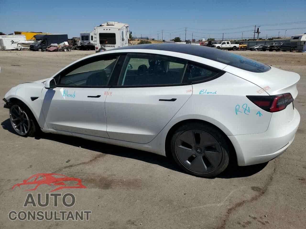 TESLA MODEL 3 2023 - 5YJ3E1EA5PF512838