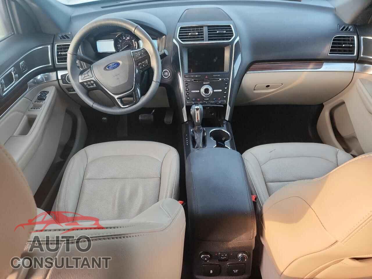 FORD EXPLORER 2018 - 1FM5K7F84JGB03710