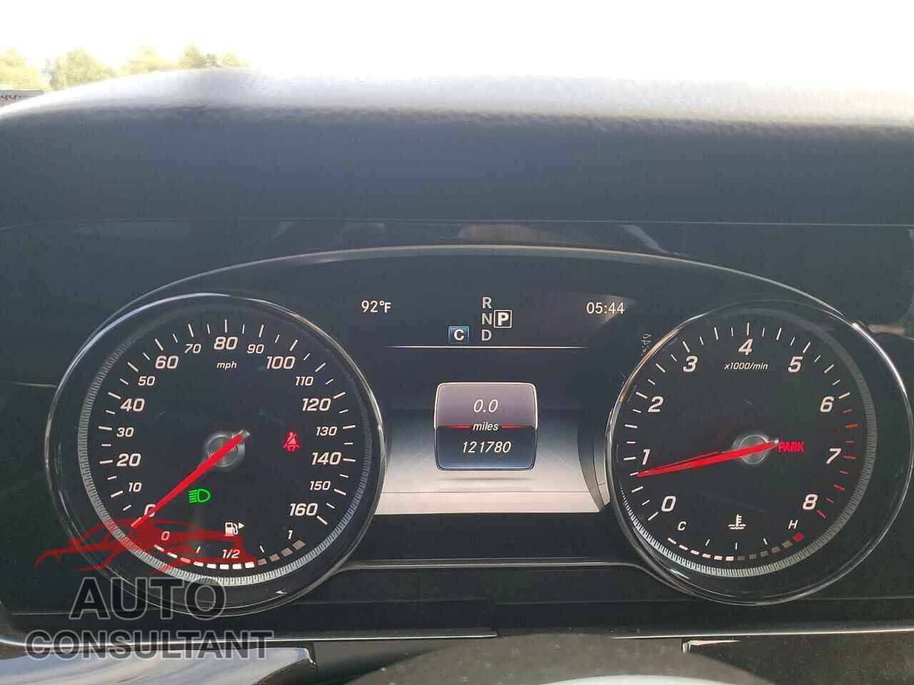 MERCEDES-BENZ E-CLASS 2017 - WDDZF4KBXHA044353