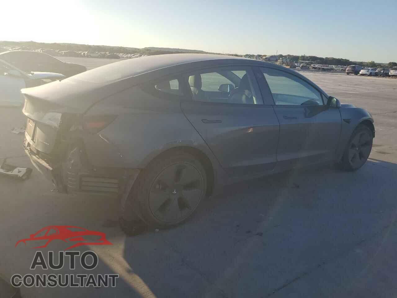 TESLA MODEL 3 2022 - 5YJ3E1EB4NF276205