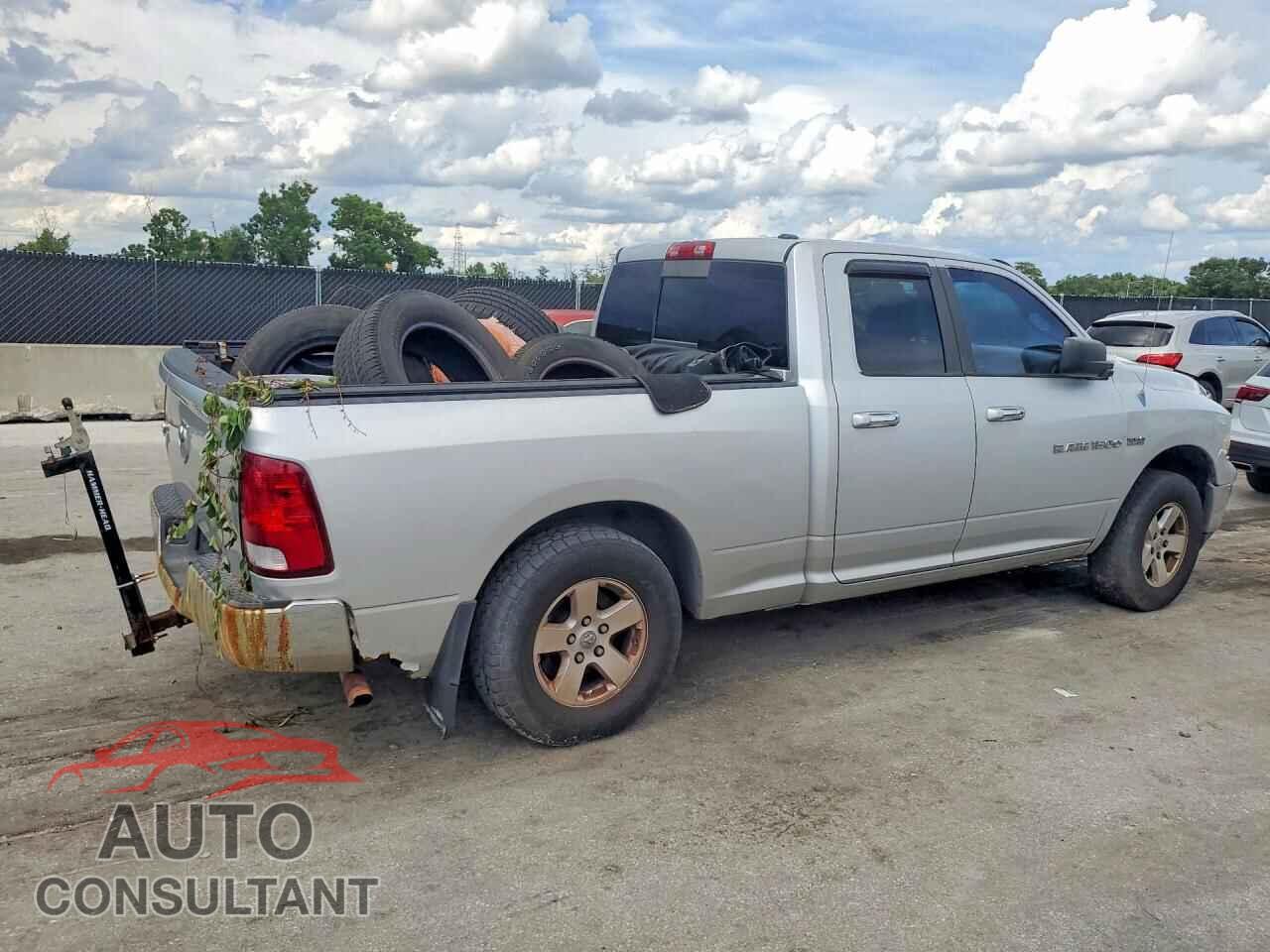 DODGE RAM 1500 2011 - 1D7RB1GT1BS634695