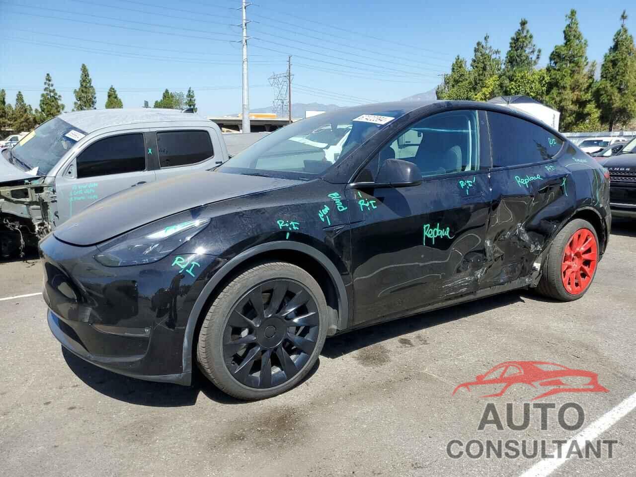 TESLA MODEL Y 2023 - 7SAYGAEE2PF739121