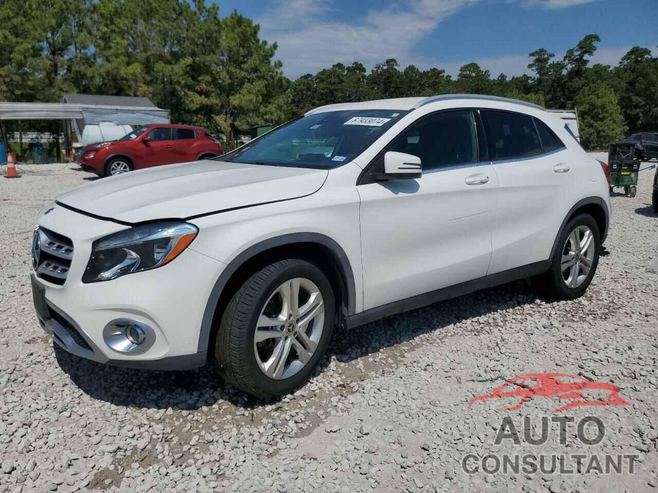 MERCEDES-BENZ GLA-CLASS 2018 - WDCTG4EB7JJ497094