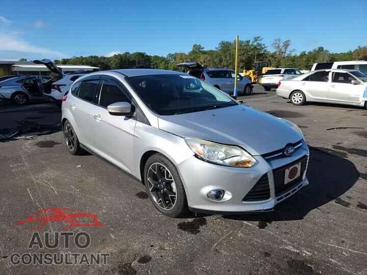 FORD FOCUS 2014 - 1FADP3K23EL221861