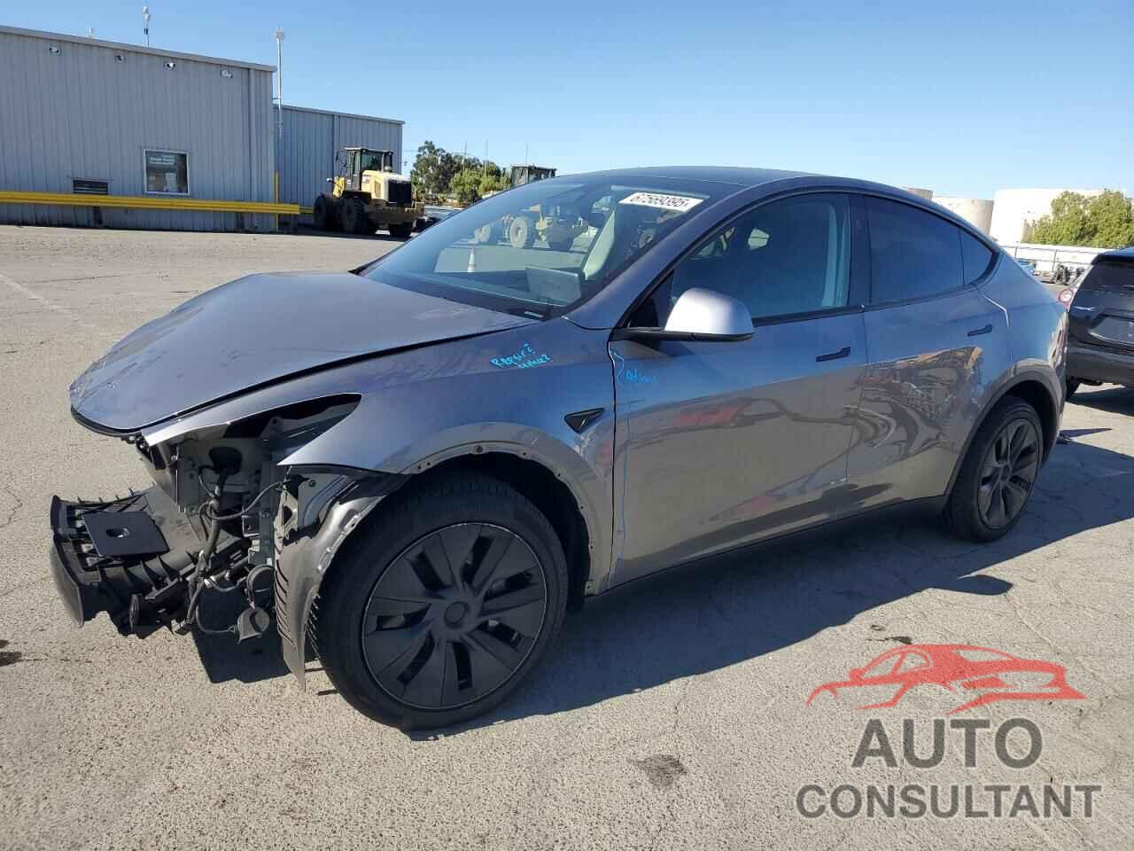 TESLA MODEL Y 2024 - 7SAYGDEE1RF190614