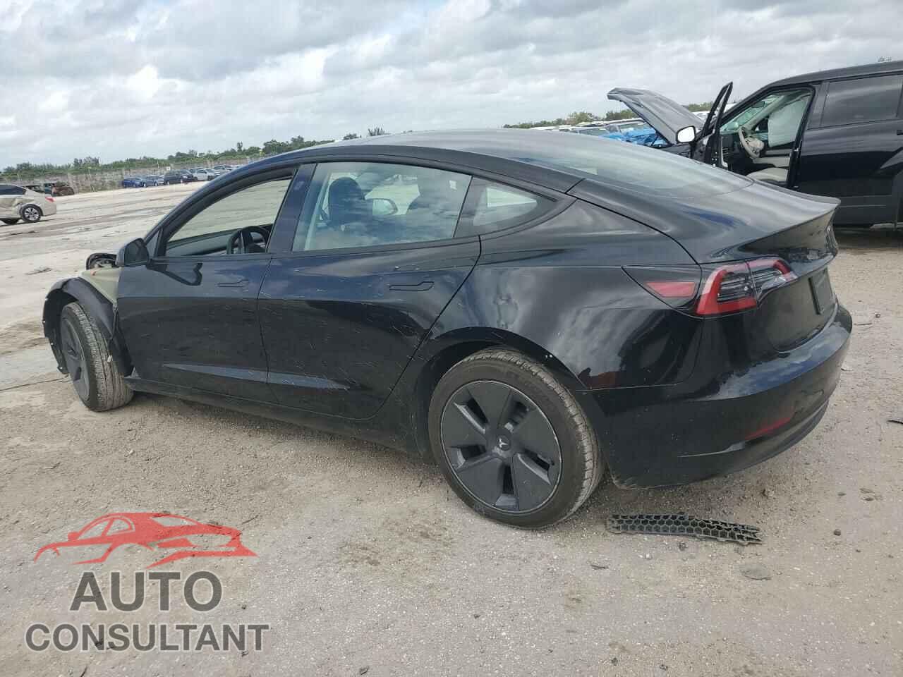 TESLA MODEL 3 2023 - 5YJ3E1EA4PF601185
