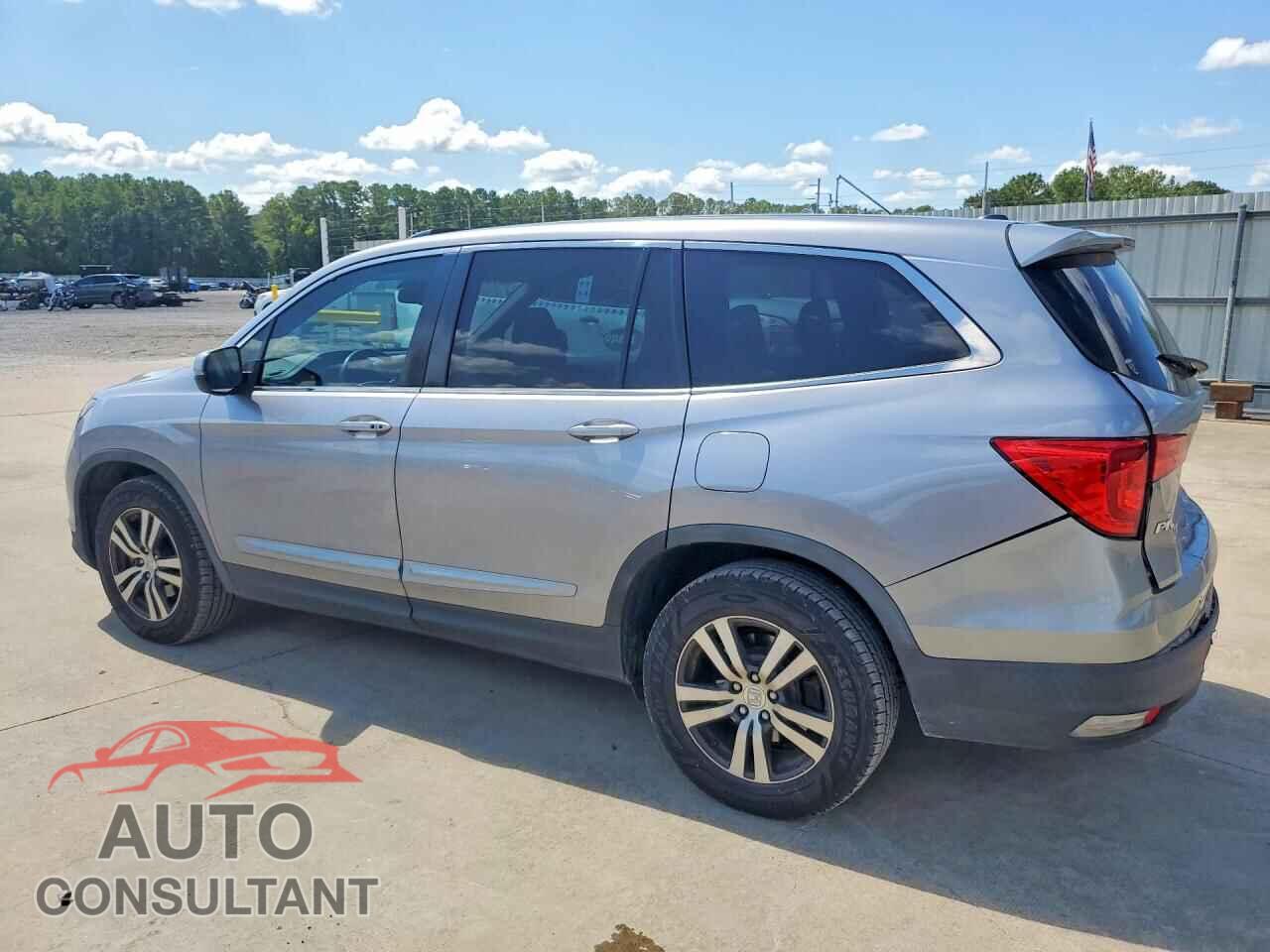 HONDA PILOT 2017 - 5FNYF5H63HB041694