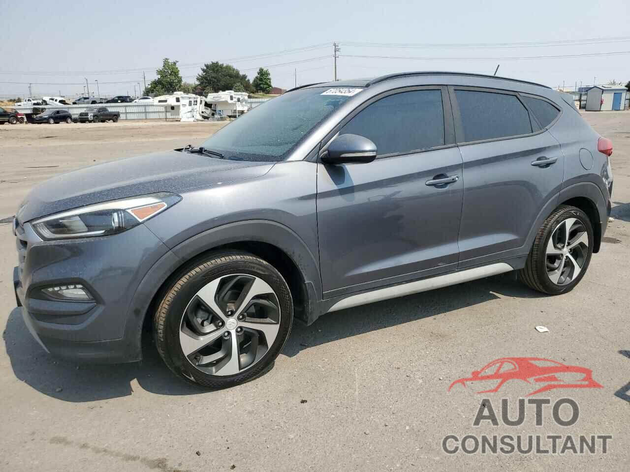 HYUNDAI TUCSON 2017 - KM8J3CA26HU552194