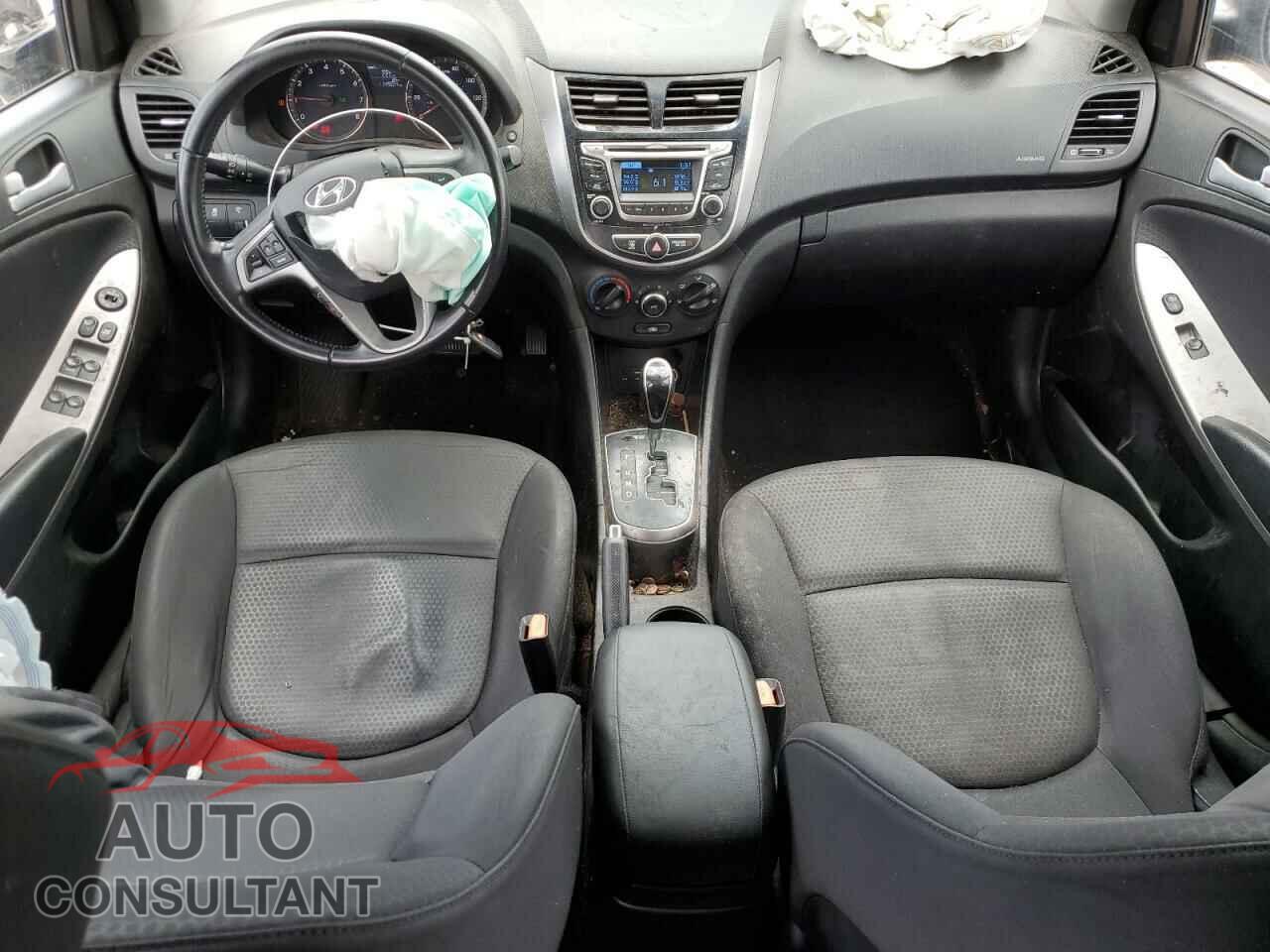 HYUNDAI ACCENT 2017 - KMHCU5AE0HU322033