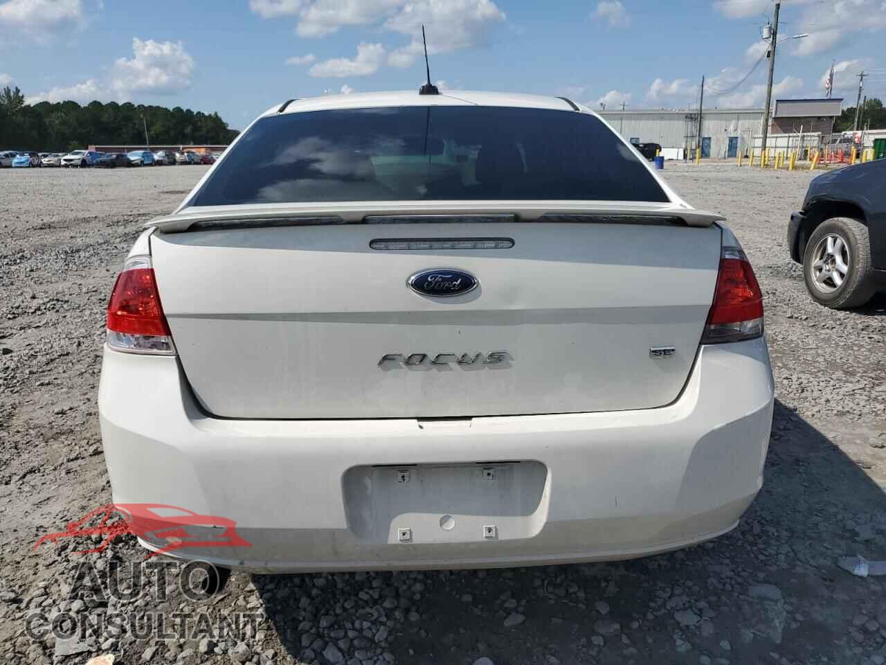 FORD FOCUS 2011 - 1FAHP3FN8BW160135