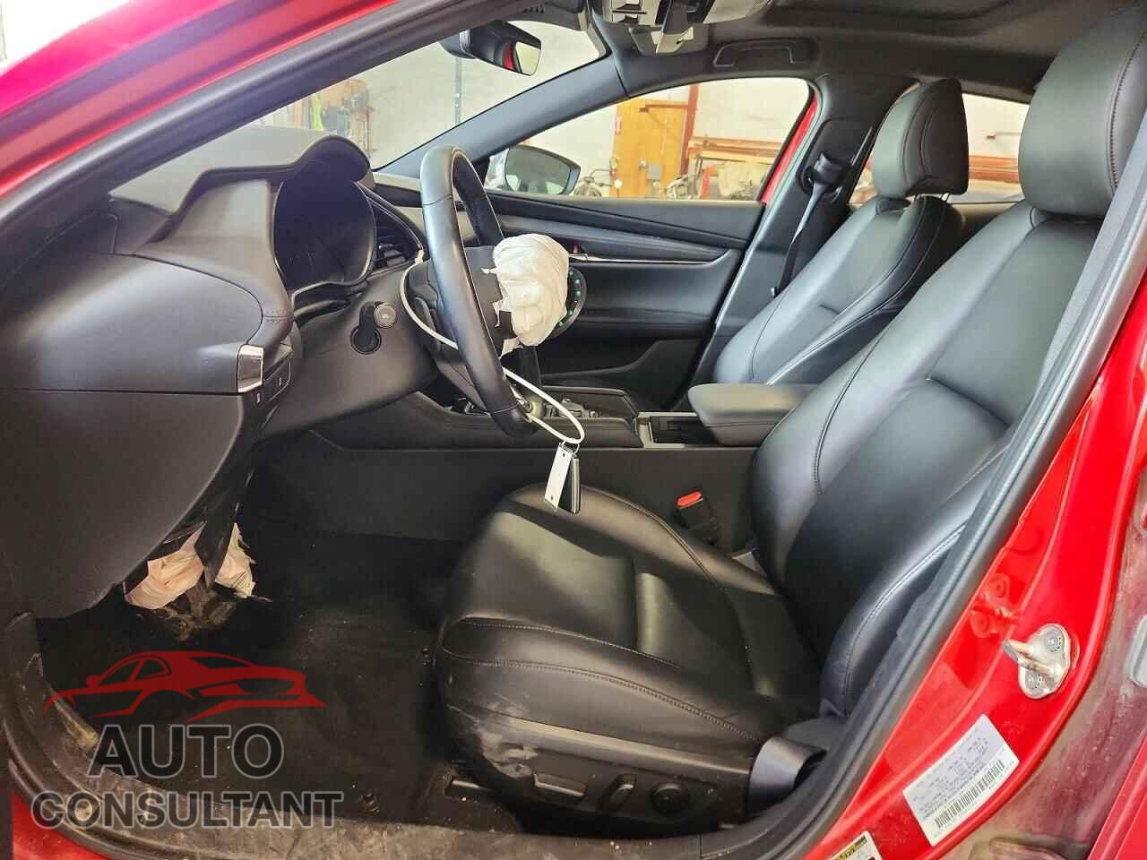 MAZDA 3 2021 - JM1BPBJY8M1335351