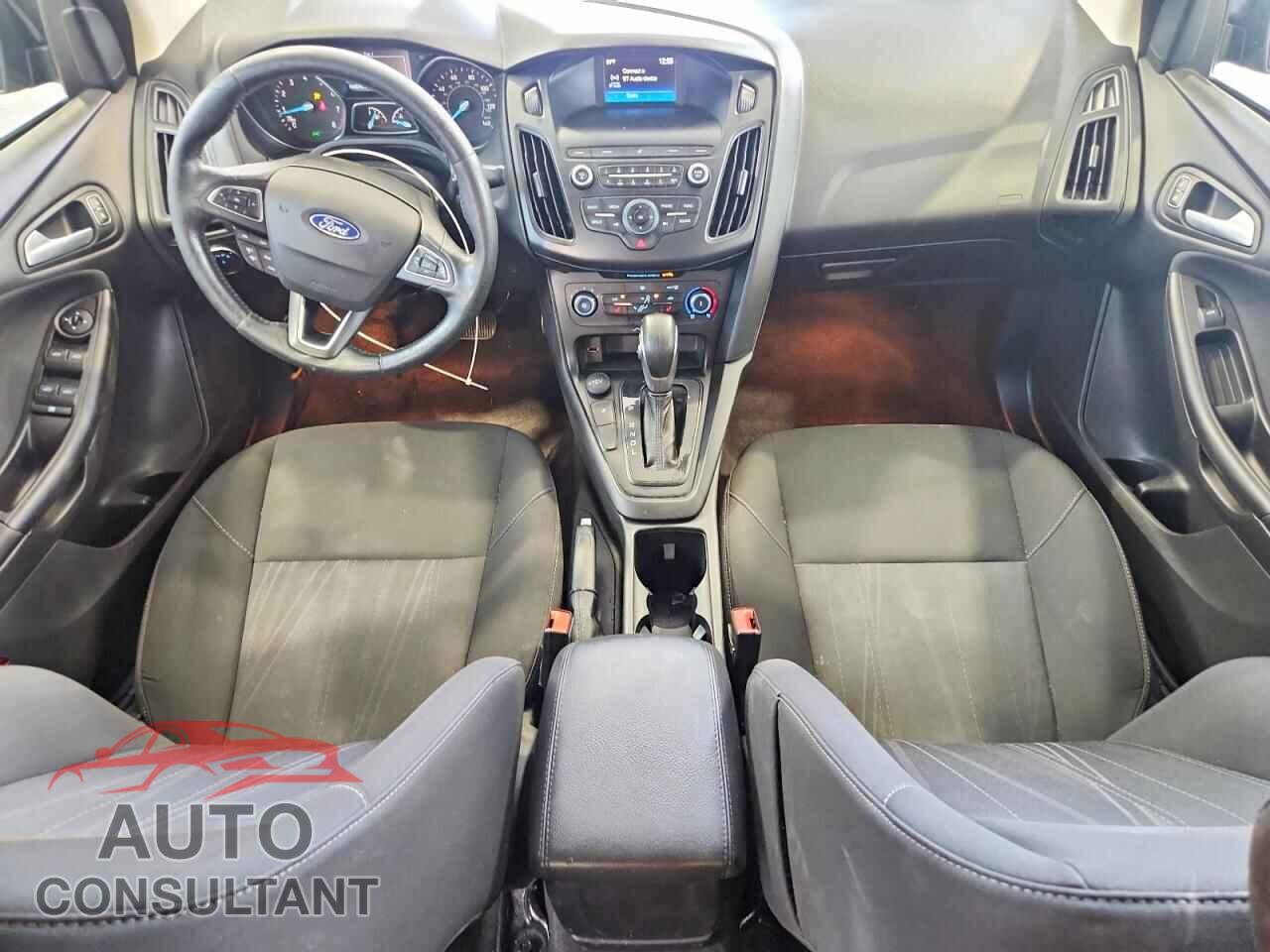 FORD FOCUS 2018 - 1FADP3F22JL318733