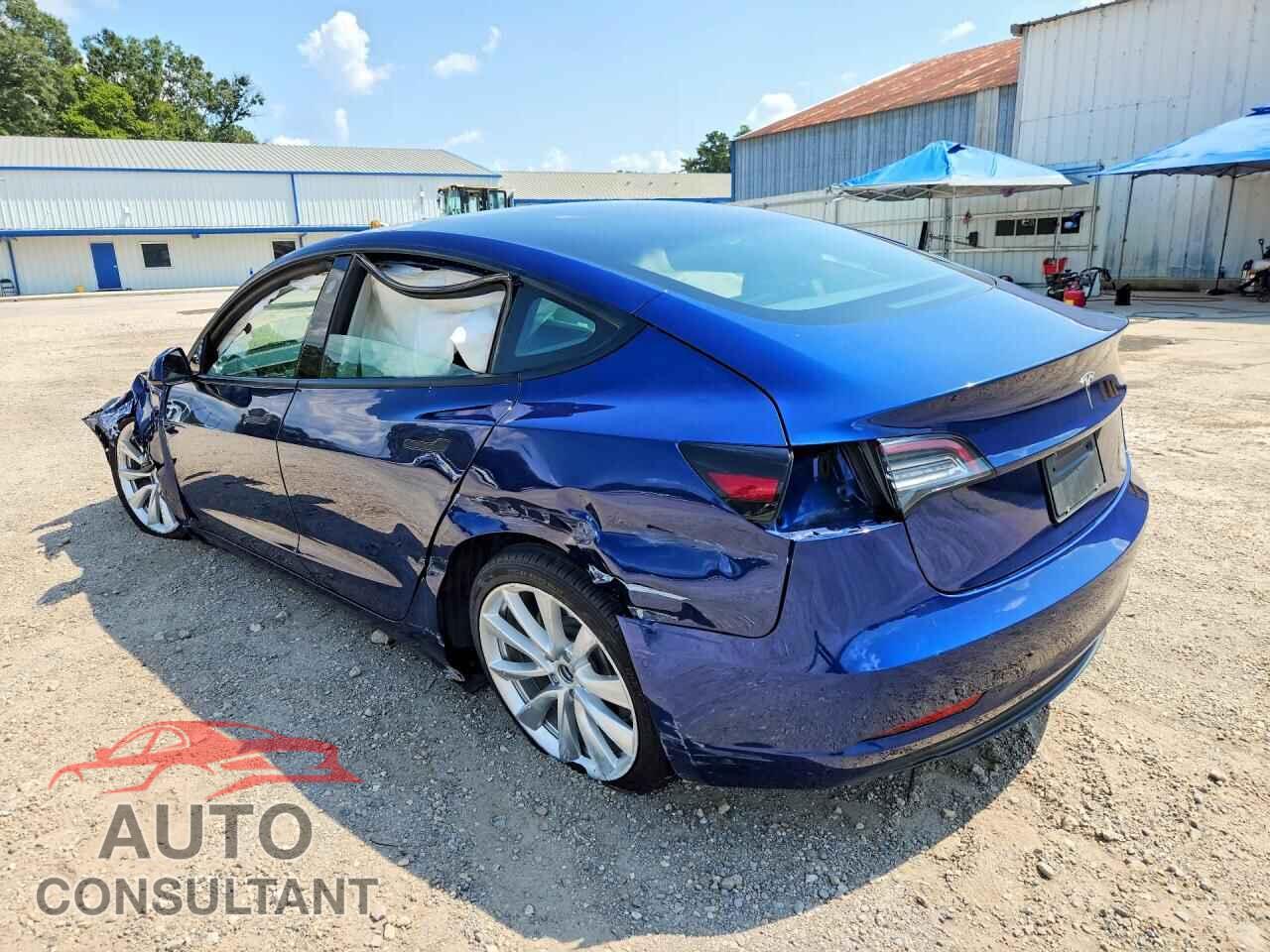 TESLA MODEL 3 2022 - 5YJ3E1EA6NF285561
