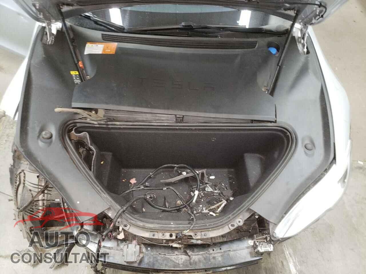 TESLA MODEL S 2017 - 5YJSA1E19HF206900