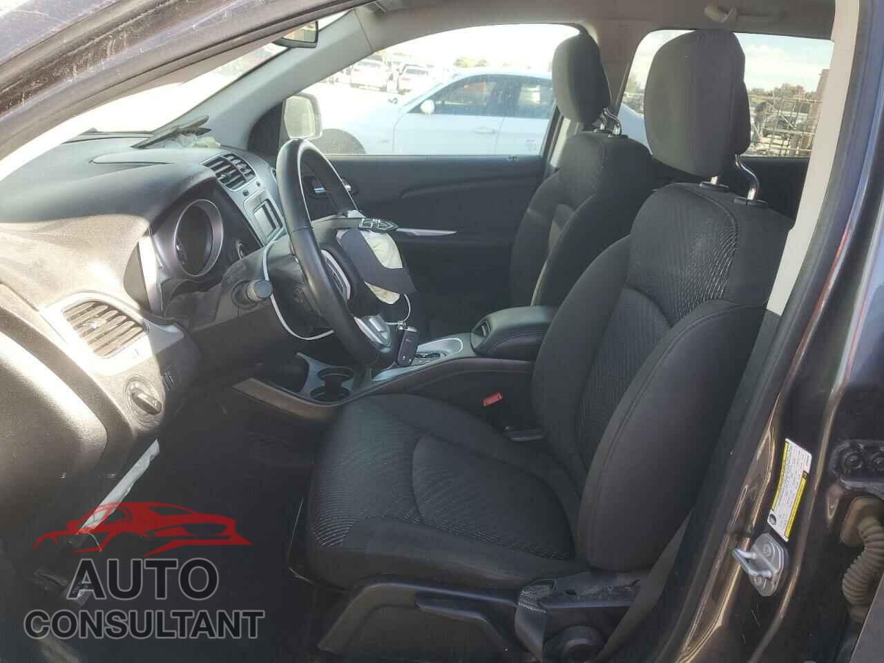 DODGE JOURNEY 2019 - 3C4PDCBB8KT694400