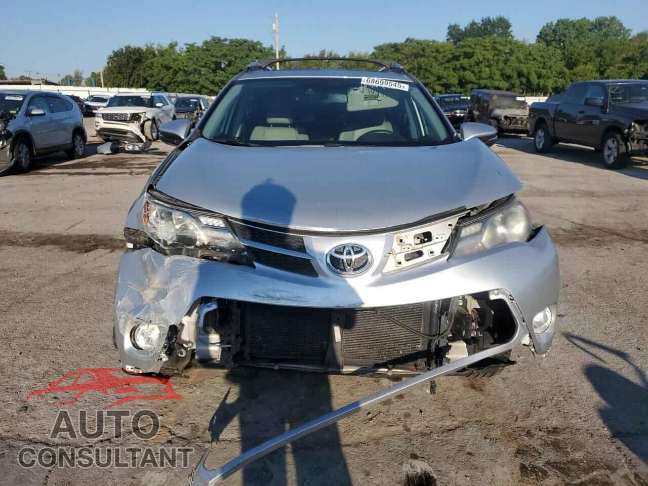 TOYOTA RAV4 2015 - 2T3DFREV2FW330638