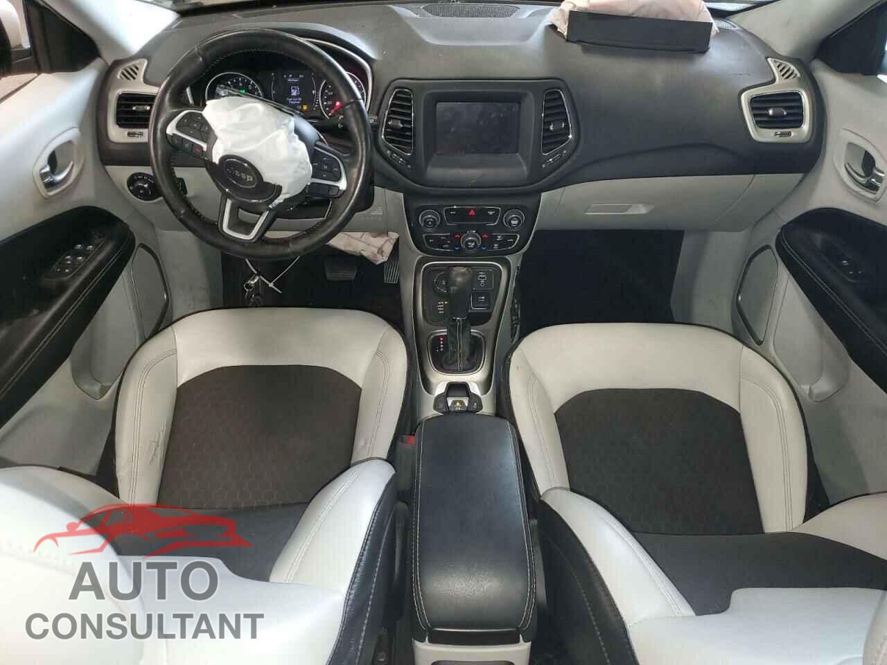 JEEP COMPASS 2020 - 3C4NJDBB0LT157771