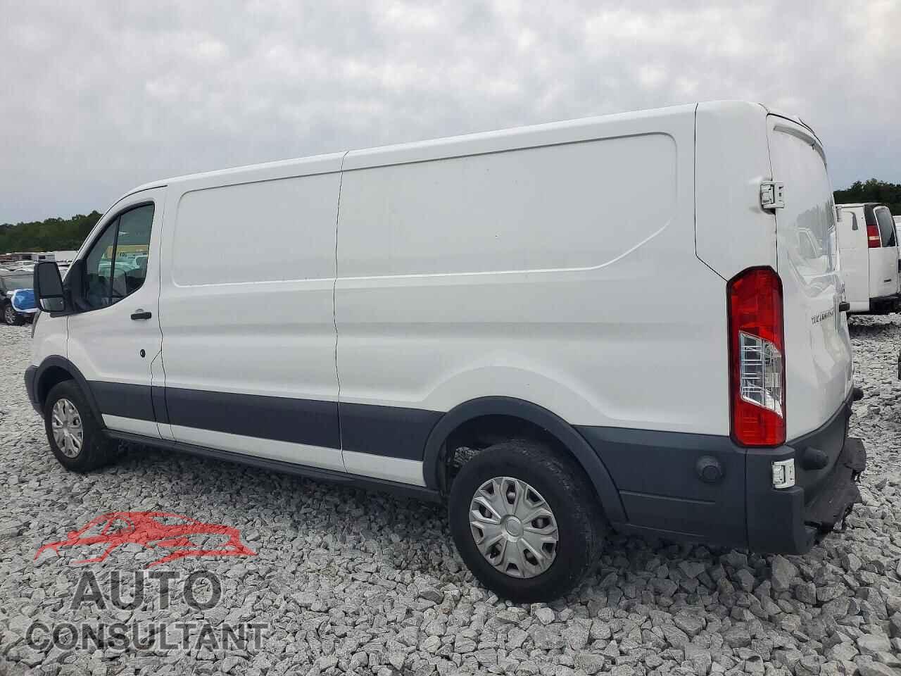 FORD TRANSIT 2017 - 1FTYR2YM6HKA64958