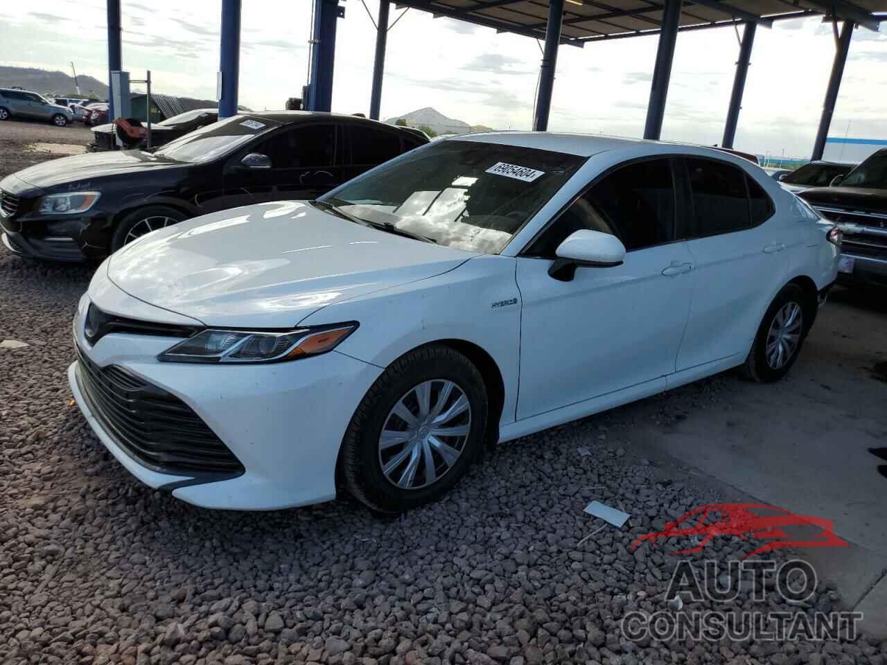 TOYOTA CAMRY 2018 - 4T1B31HK0JU504162