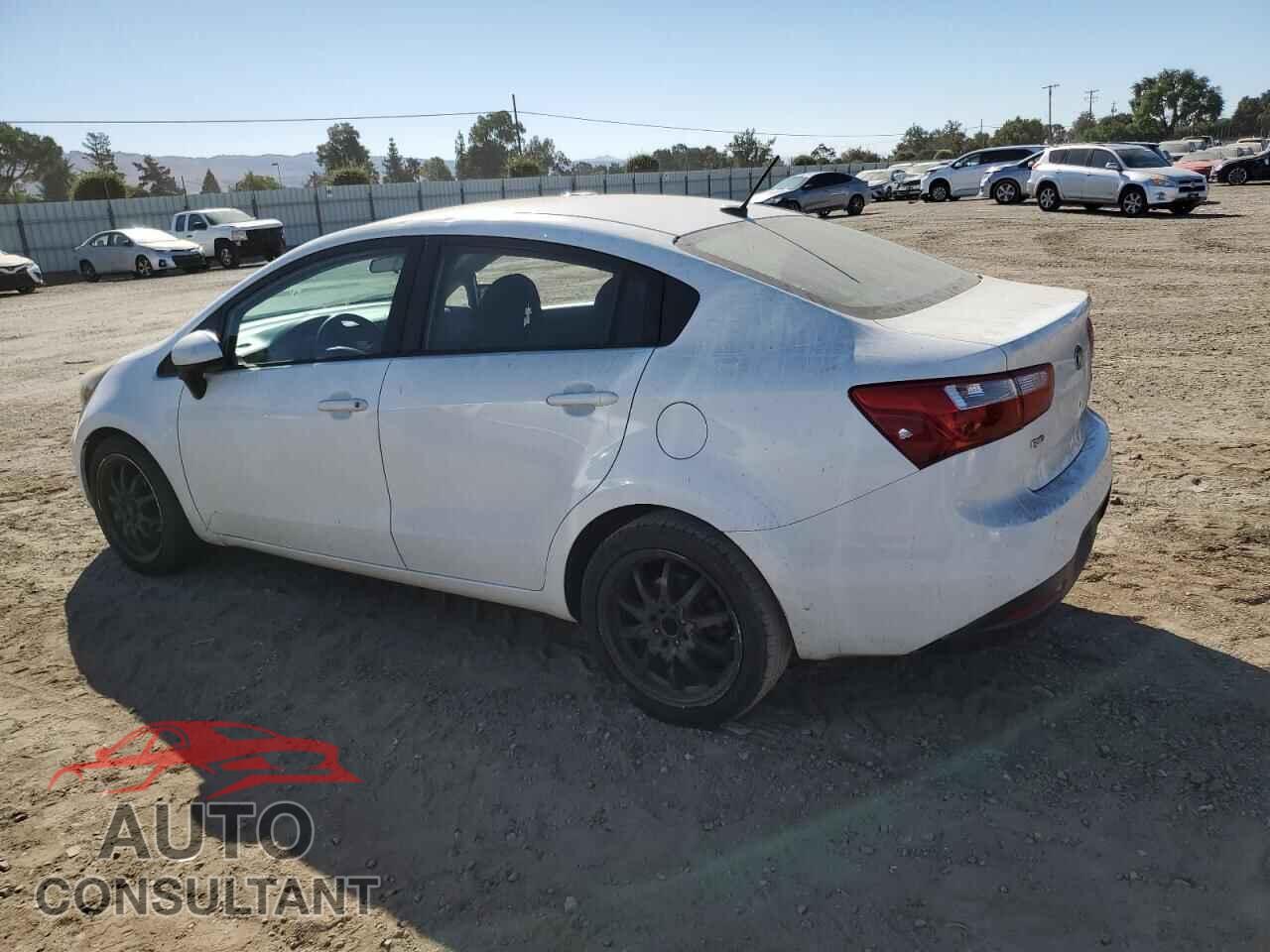KIA RIO 2014 - KNADM4A33E6410590