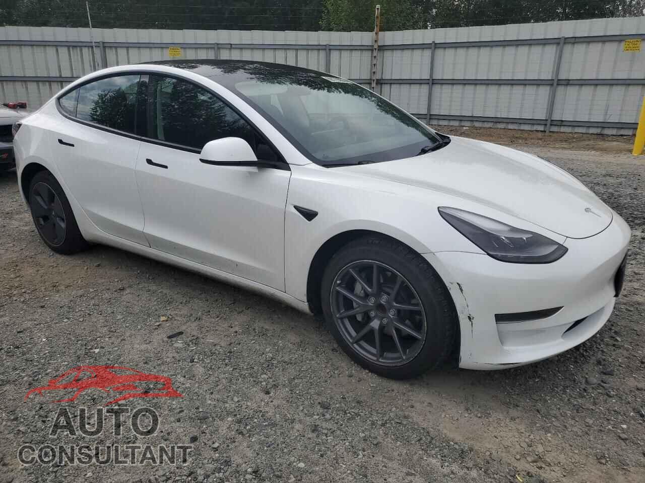 TESLA MODEL 3 2023 - 5YJ3E1EAXPF413030