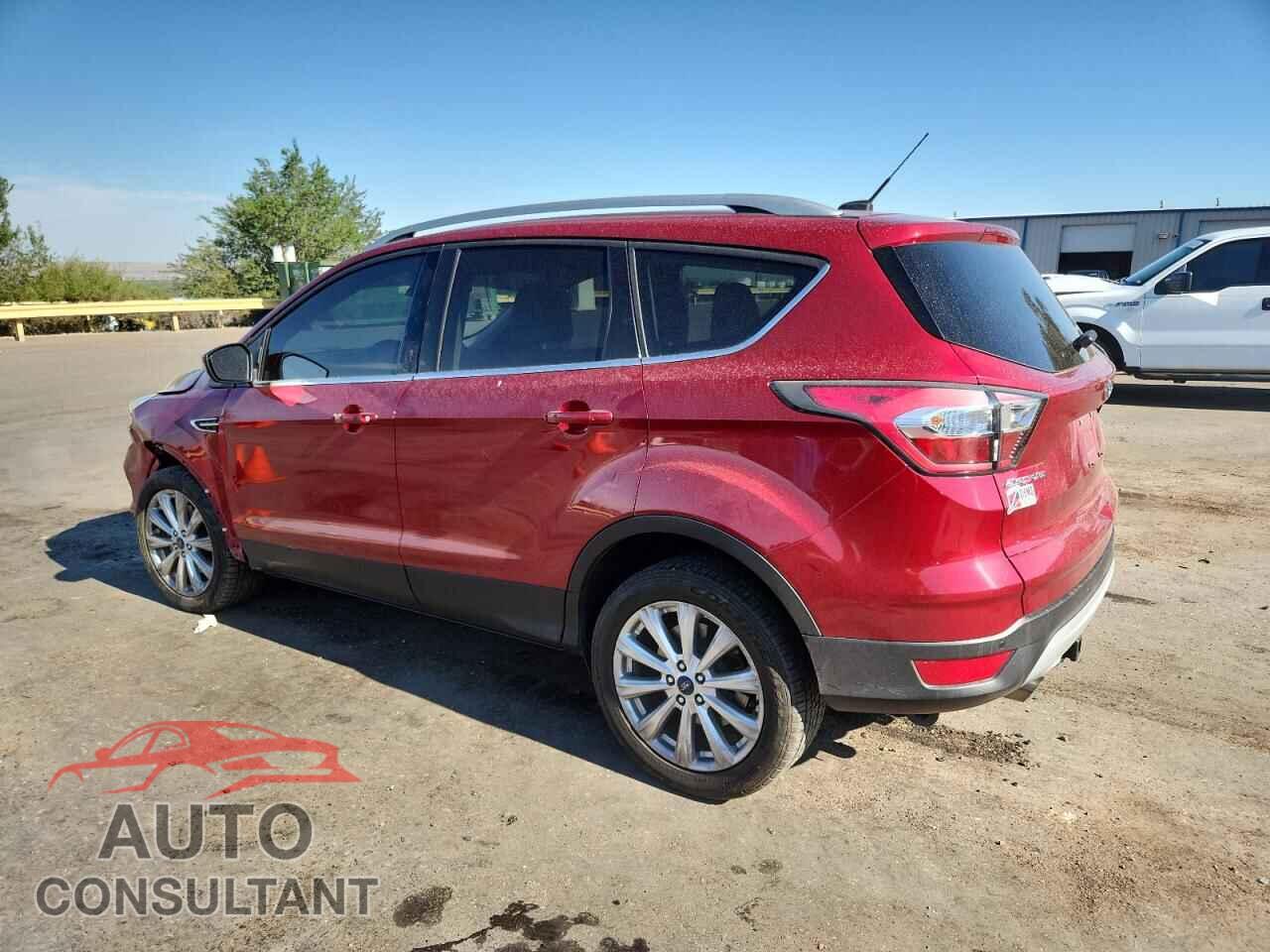FORD ESCAPE 2017 - 1FMCU9J92HUB50355