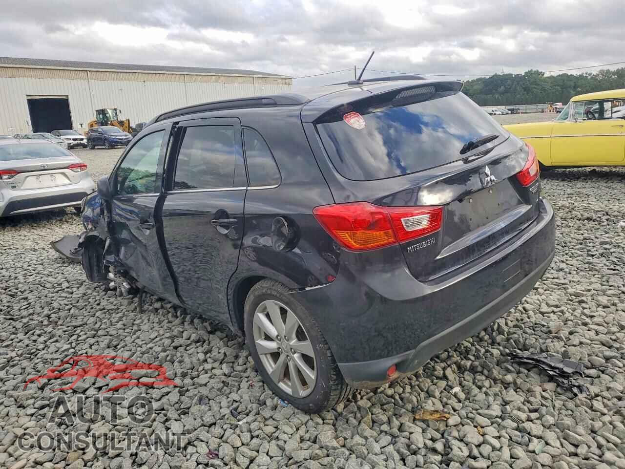 MITSUBISHI OUTLANDER 2015 - 4A4AR4AU3FE009394