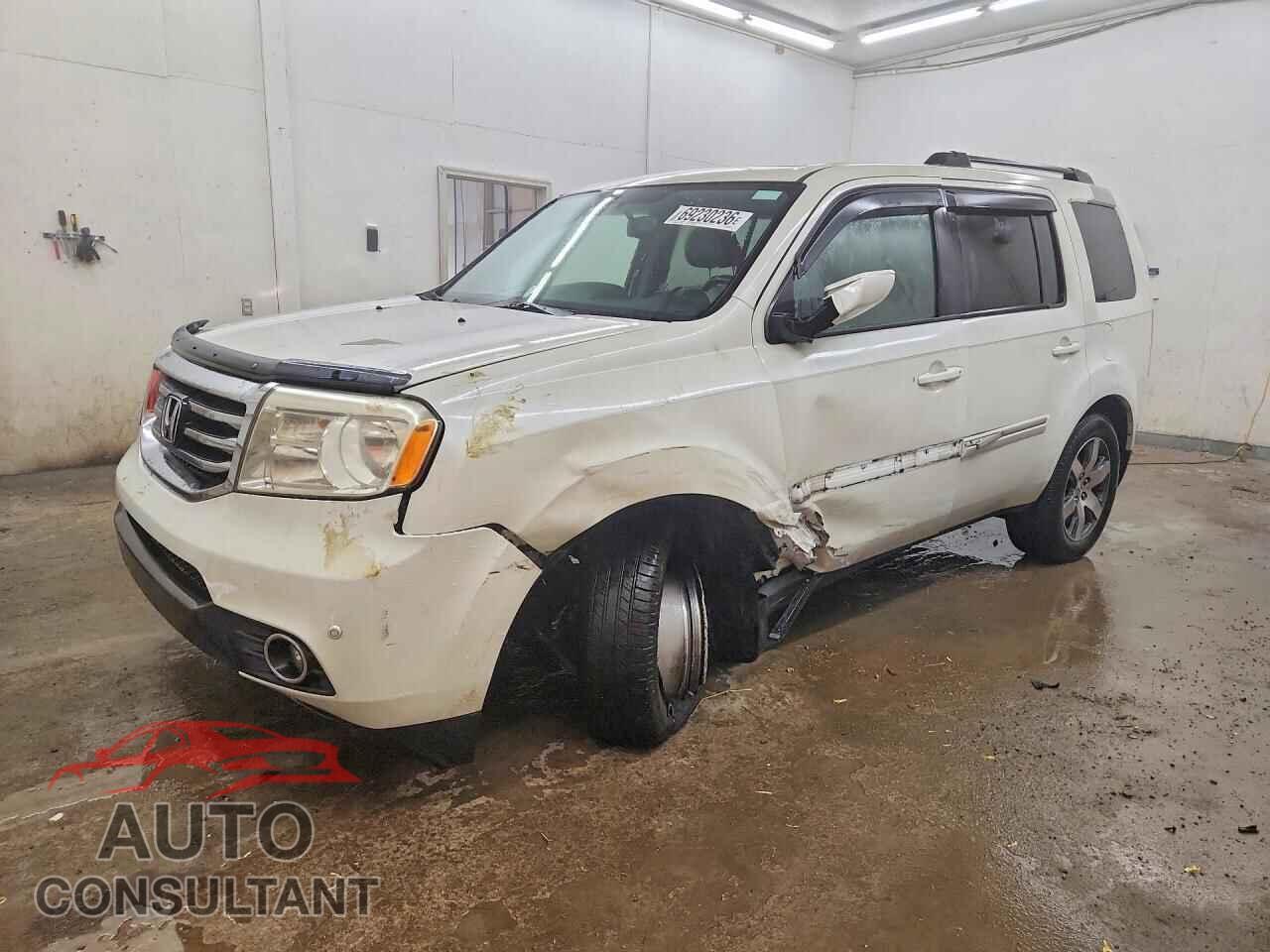 HONDA PILOT 2013 - 5FNYF3H93DB019431