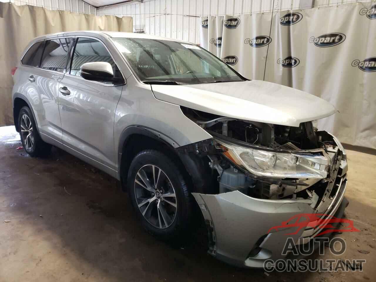 TOYOTA HIGHLANDER 2018 - 5TDBZRFH3JS496443