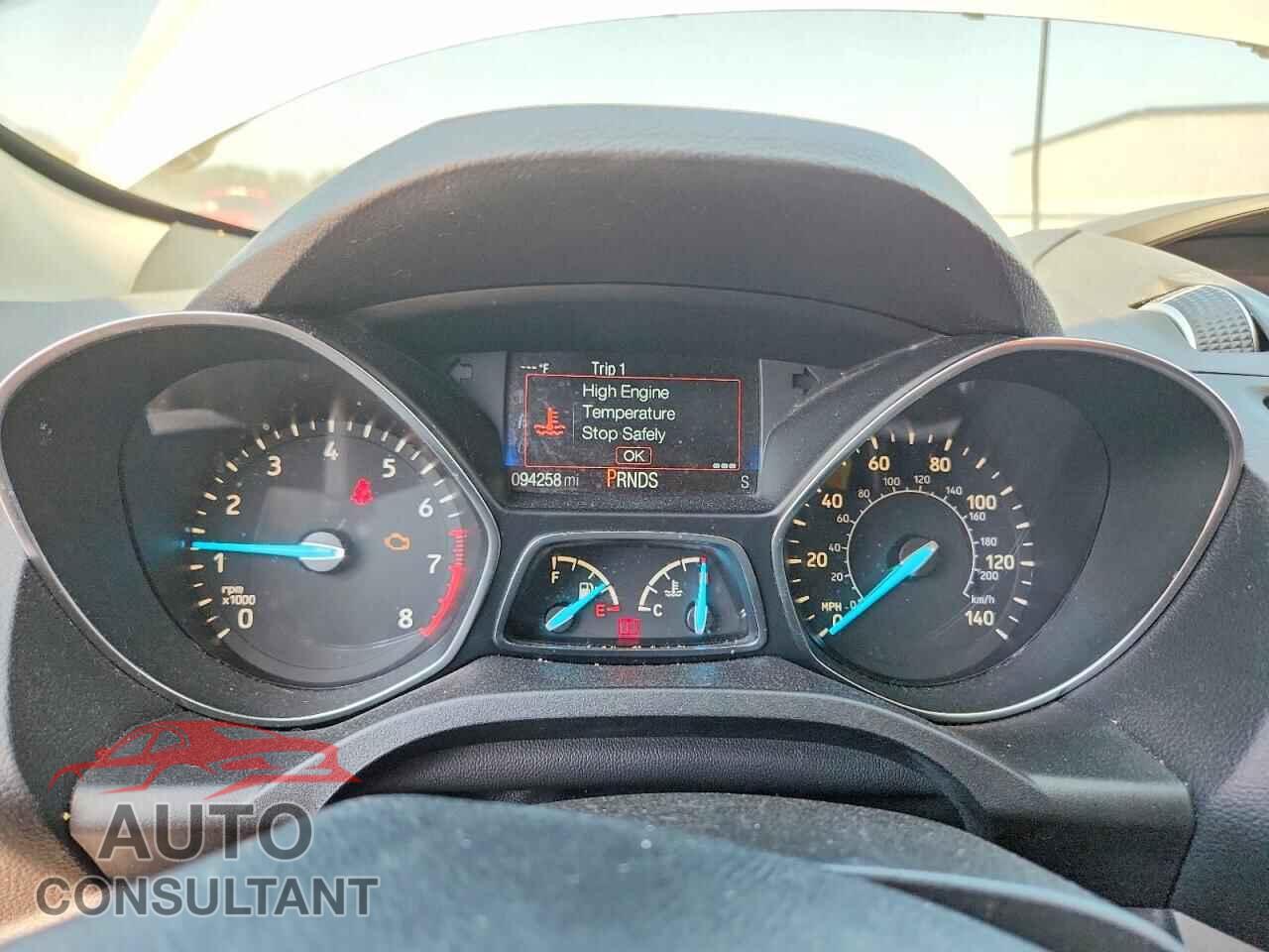 FORD ESCAPE 2018 - 1FMCU9GD4JUC88786