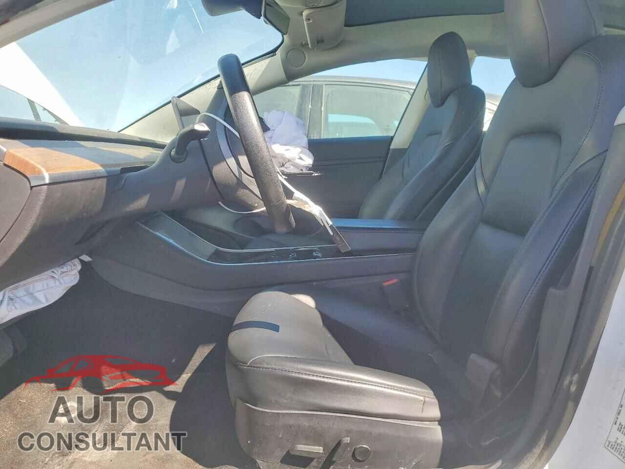 TESLA MODEL 3 2020 - 5YJ3E1EA7LF745081