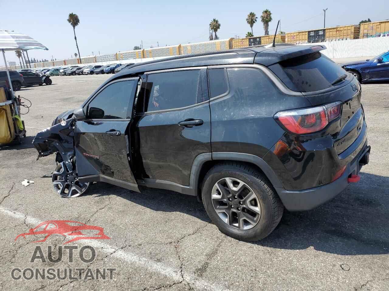 JEEP COMPASS 2018 - 3C4NJDDB6JT457714