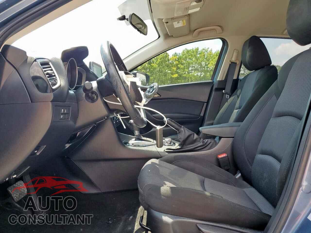 MAZDA 3 2015 - 3MZBM1V72FM204942