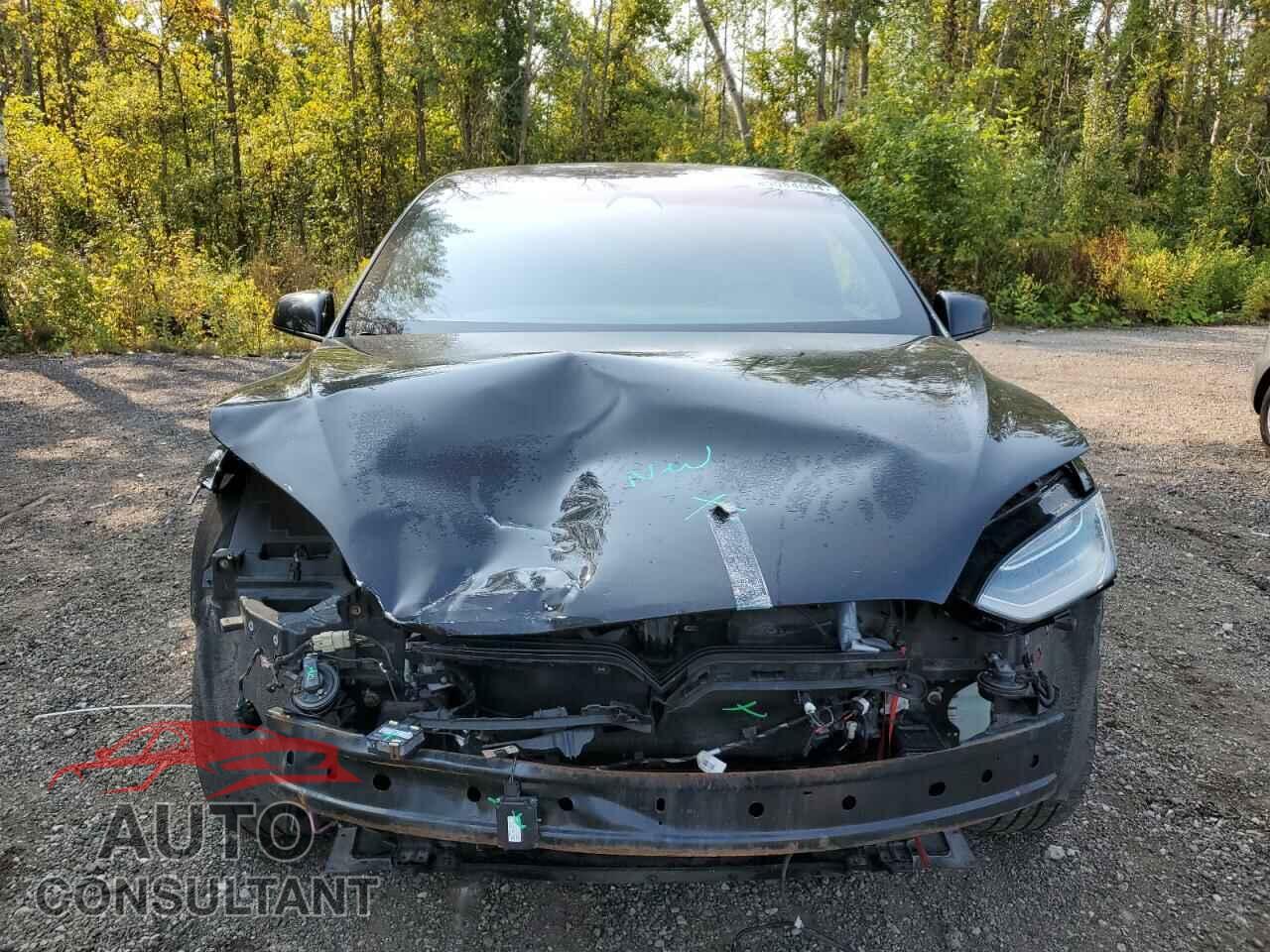 TESLA MODEL X 2017 - 5YJXCBE21HF053461