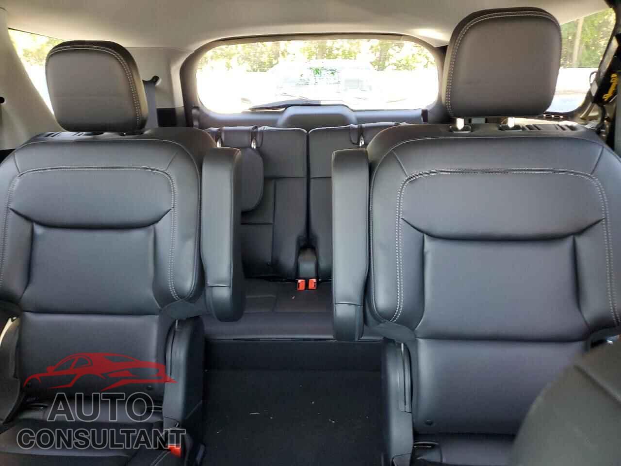 FORD EXPLORER 2023 - 1FMSK8DH1PGB33347